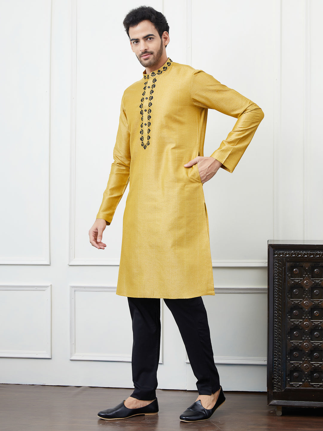 Solid Pure Cotton Straight Kurta with Embroidered Neck Design and Pyjama