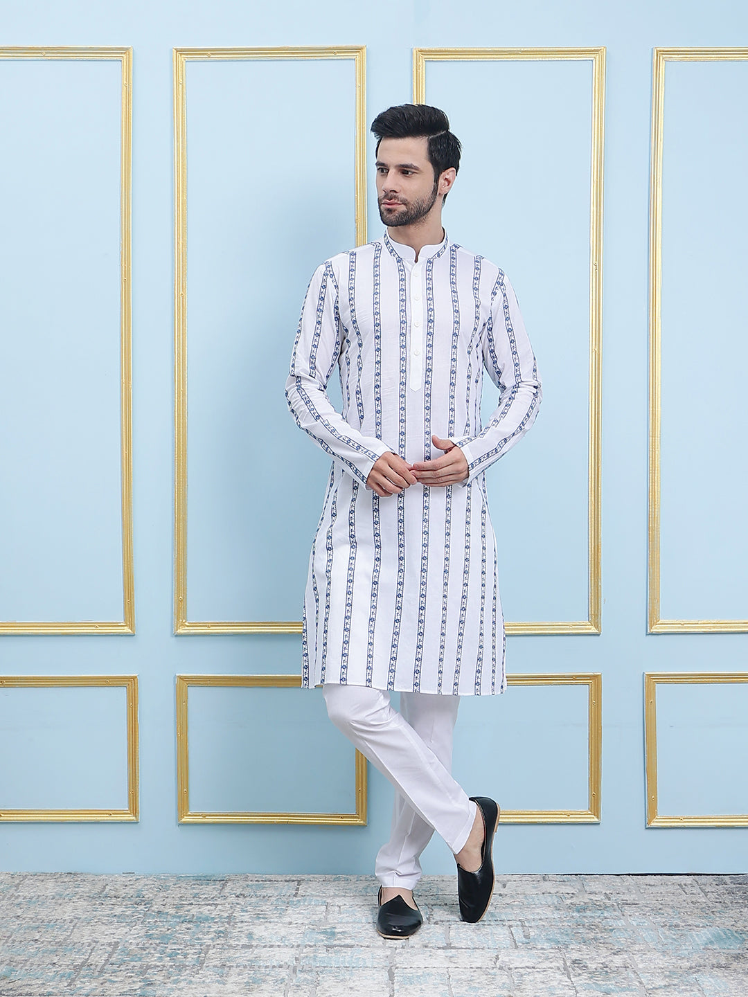 Embroidered Pure Cotton Straight Kurta