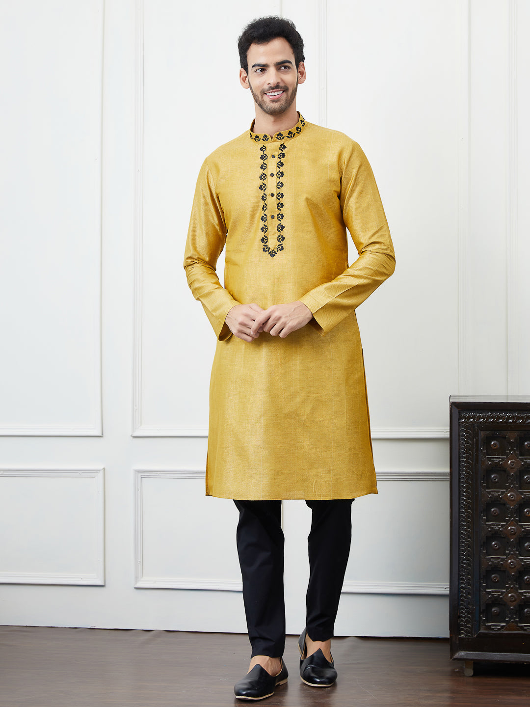 Solid Pure Cotton Straight Kurta with Embroidered Neck Design and Pyjama