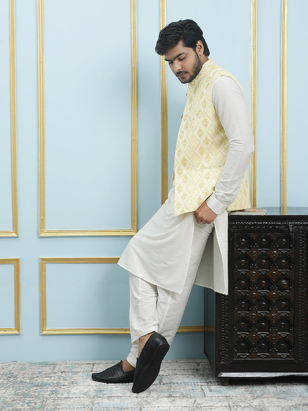 Embroidered Nehru Jacket