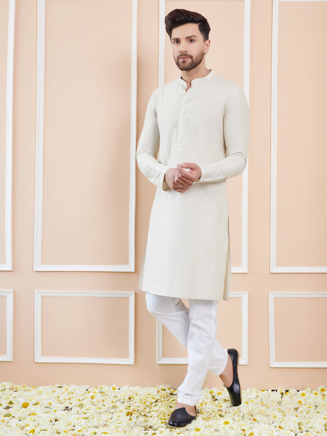 Cream Cotton Solid Straight Kurta