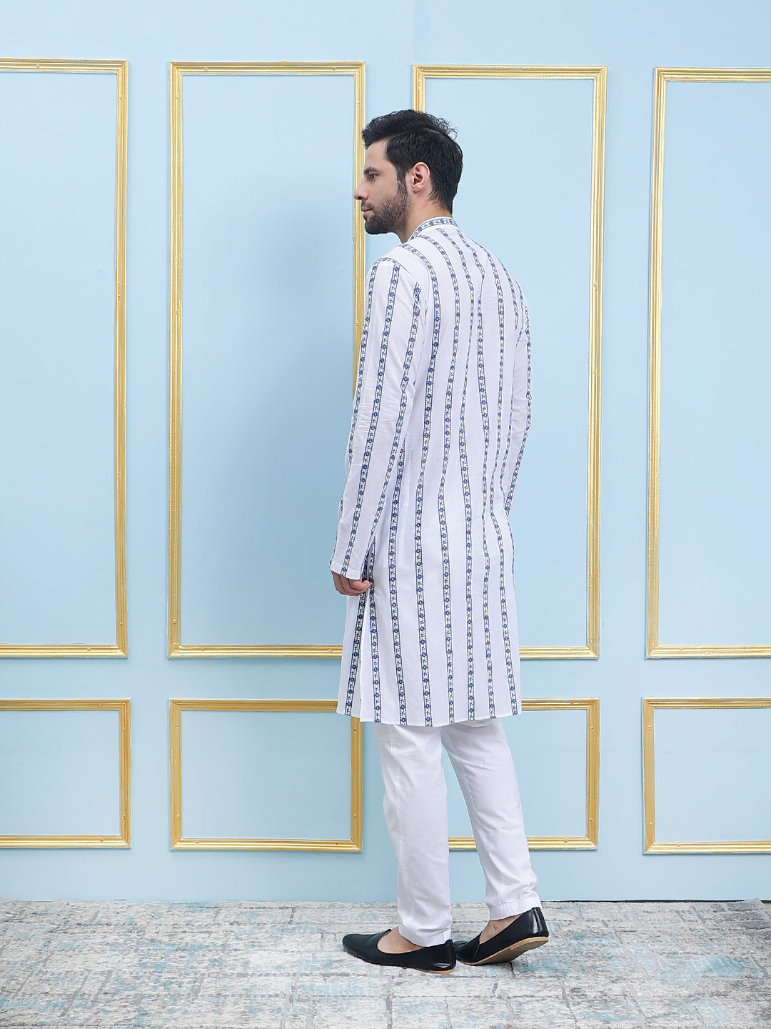 Embroidered Pure Cotton Straight Kurta with Pyjama