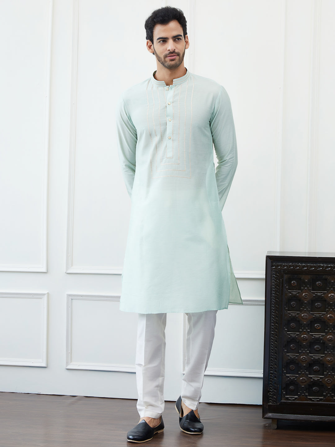 Solid Pure Cotton Straight Kurta with Gota Neck Design