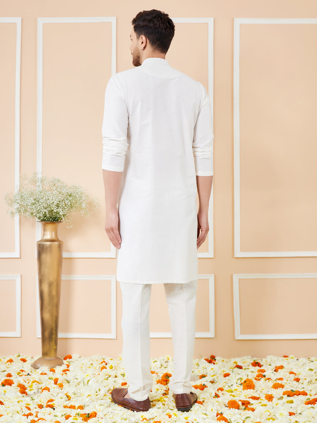 White Pintuck Worked Cotton Solid Straight Kurta