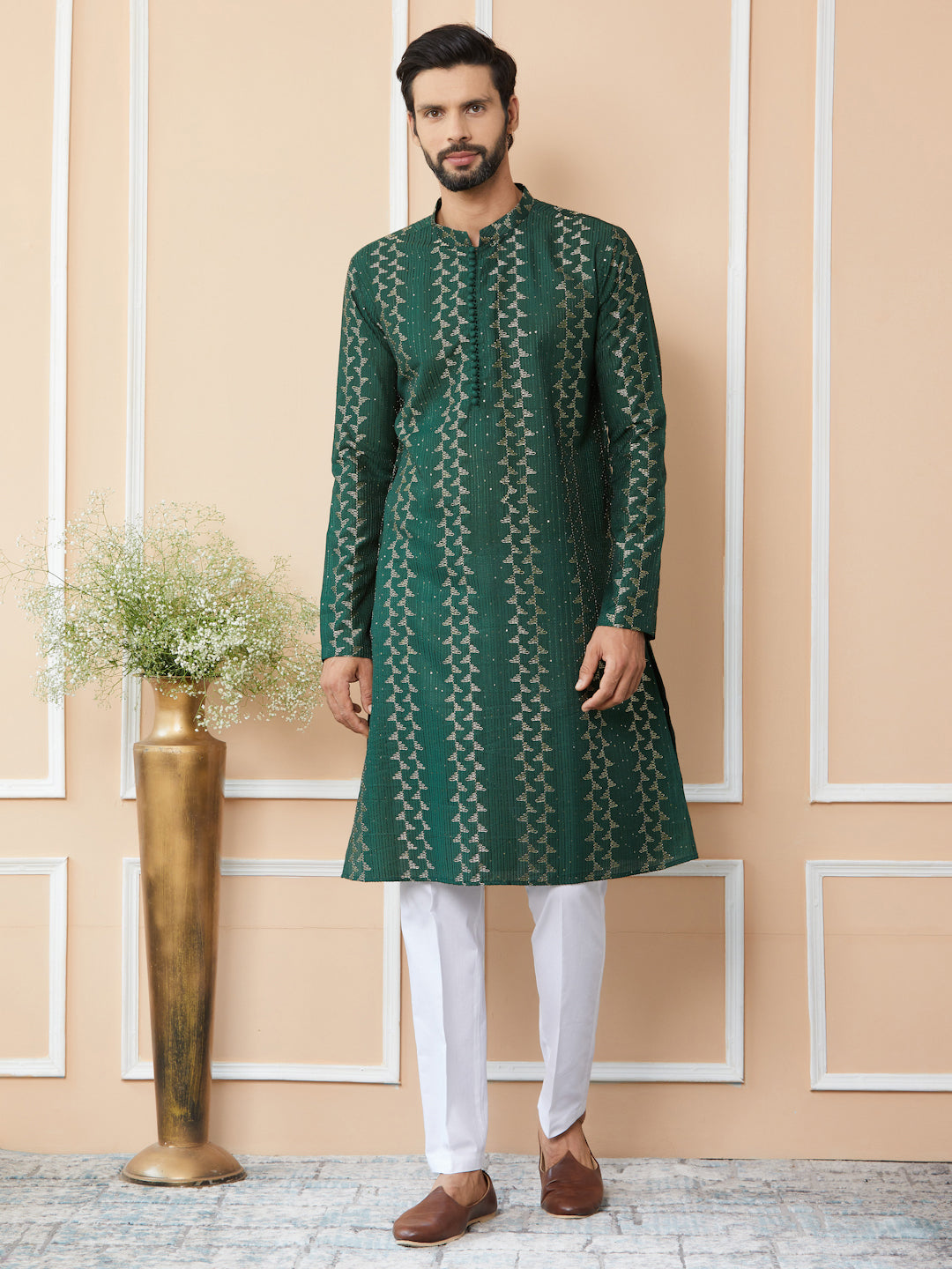 Green Embroidered Thread Work Sequinned Chanderi Silk Straight Kurta with Pyjama