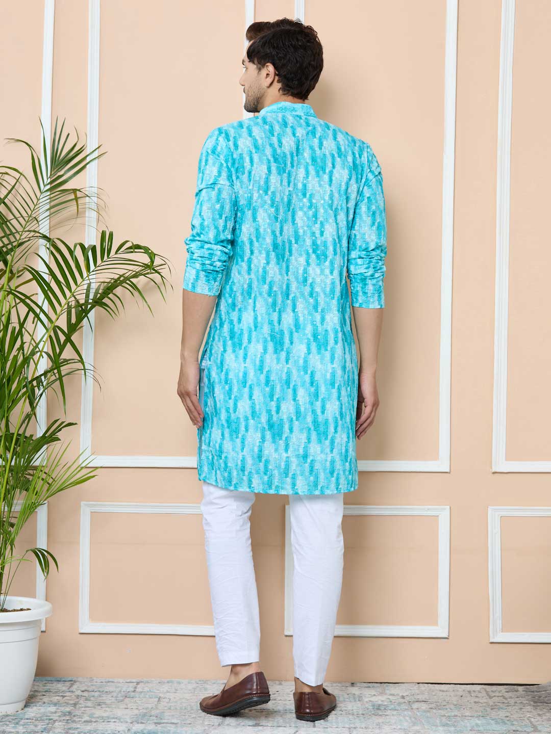 Green Tie & Dye Printed & Embroidered Cotton Straight Kurta with Pyjama