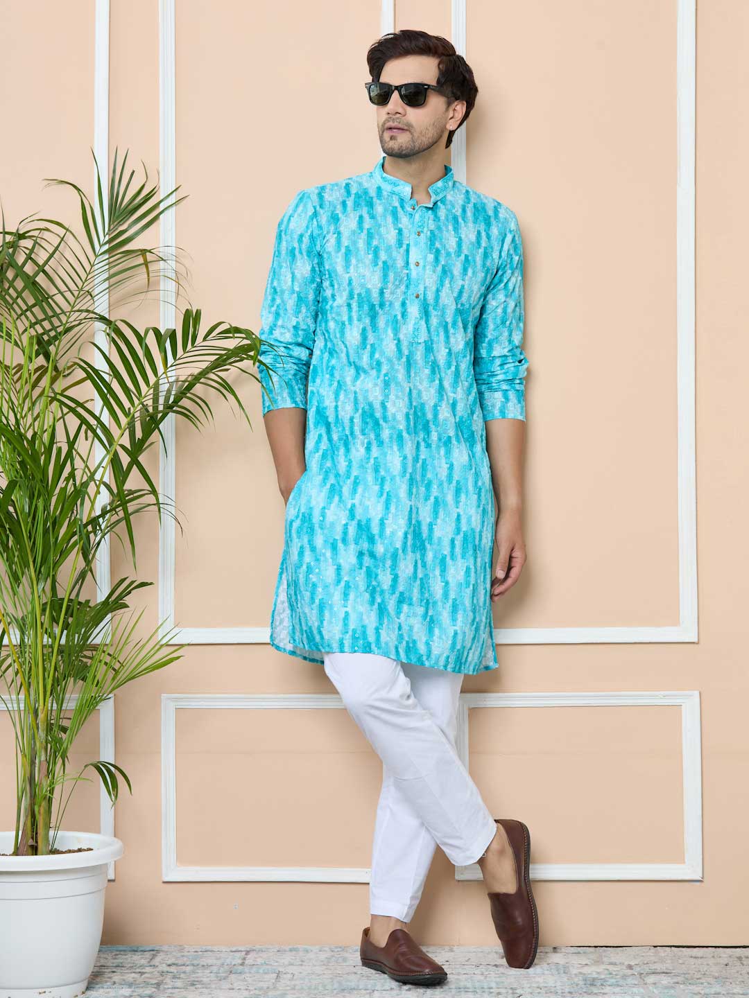 Green Tie & Dye Printed & Embroidered Cotton Straight Kurta with Pyjama