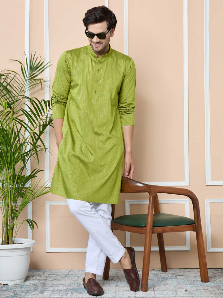 Green Thread Work Straight Kurta