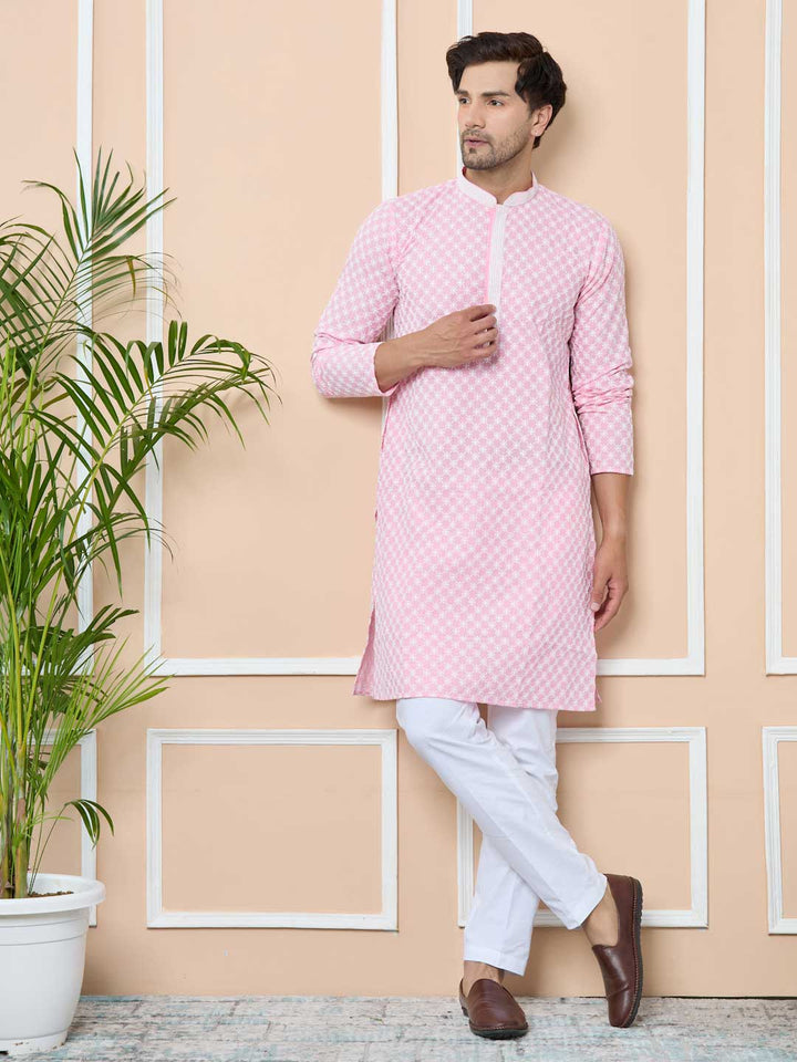 Pink Ethnic Motifs Embroidered Mandarin Collar Straight Kurta