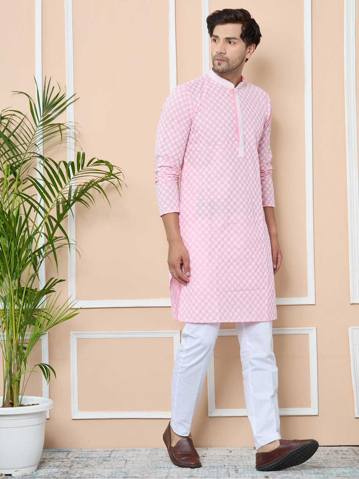 Pink Ethnic Motifs Embroidered Mandarin Collar Straight Kurta