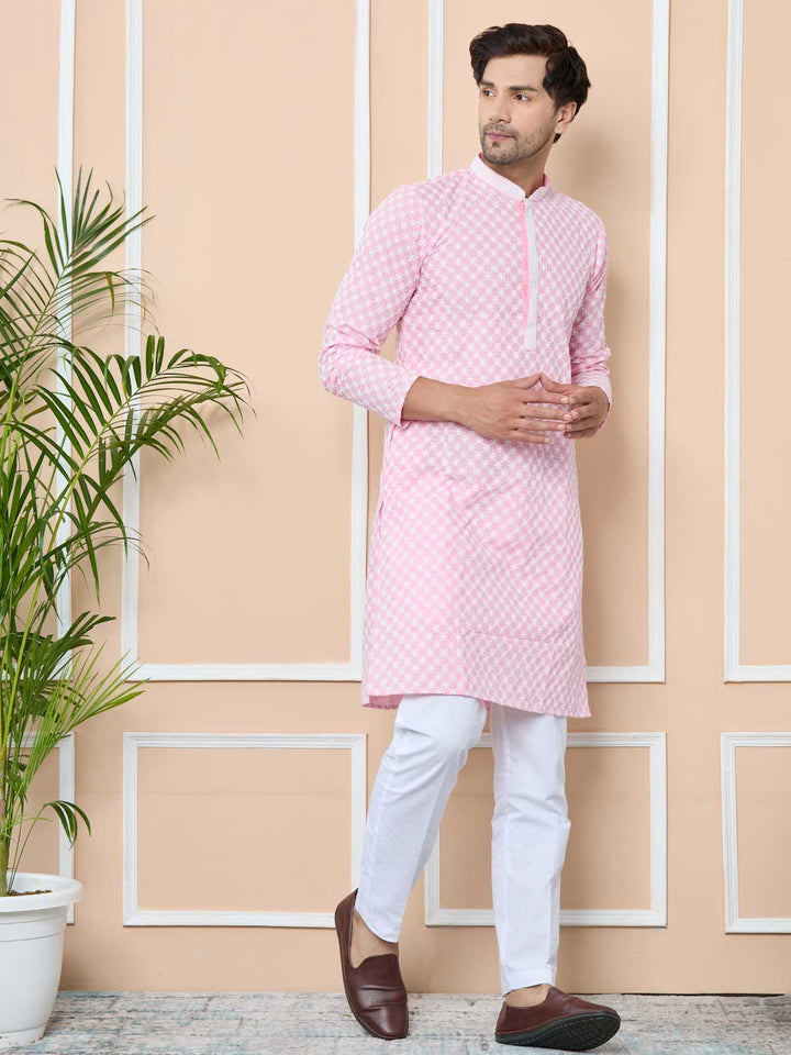 Pink Ethnic Motifs Embroidered Mandarin Collar Straight Kurta