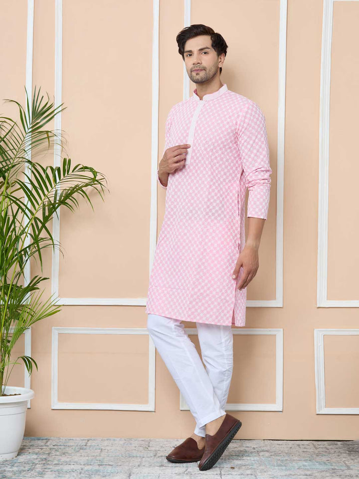 Pink Ethnic Motifs Embroidered Mandarin Collar Straight Kurta