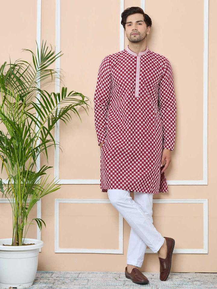 Maroon Ethnic Motifs Embroidered Mandarin Collar Straight Kurta