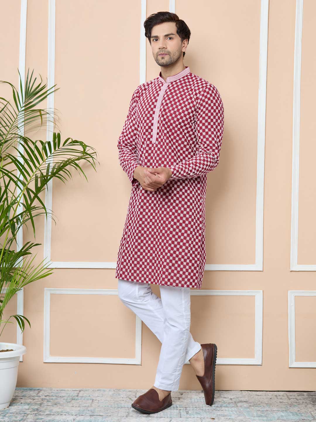 Maroon Ethnic Motifs Embroidered Mandarin Collar Straight Kurta