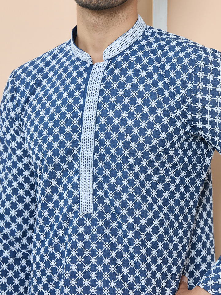 Blue Ethnic Motifs Embroidered Mandarin Collar Straight Kurta with Pyjama