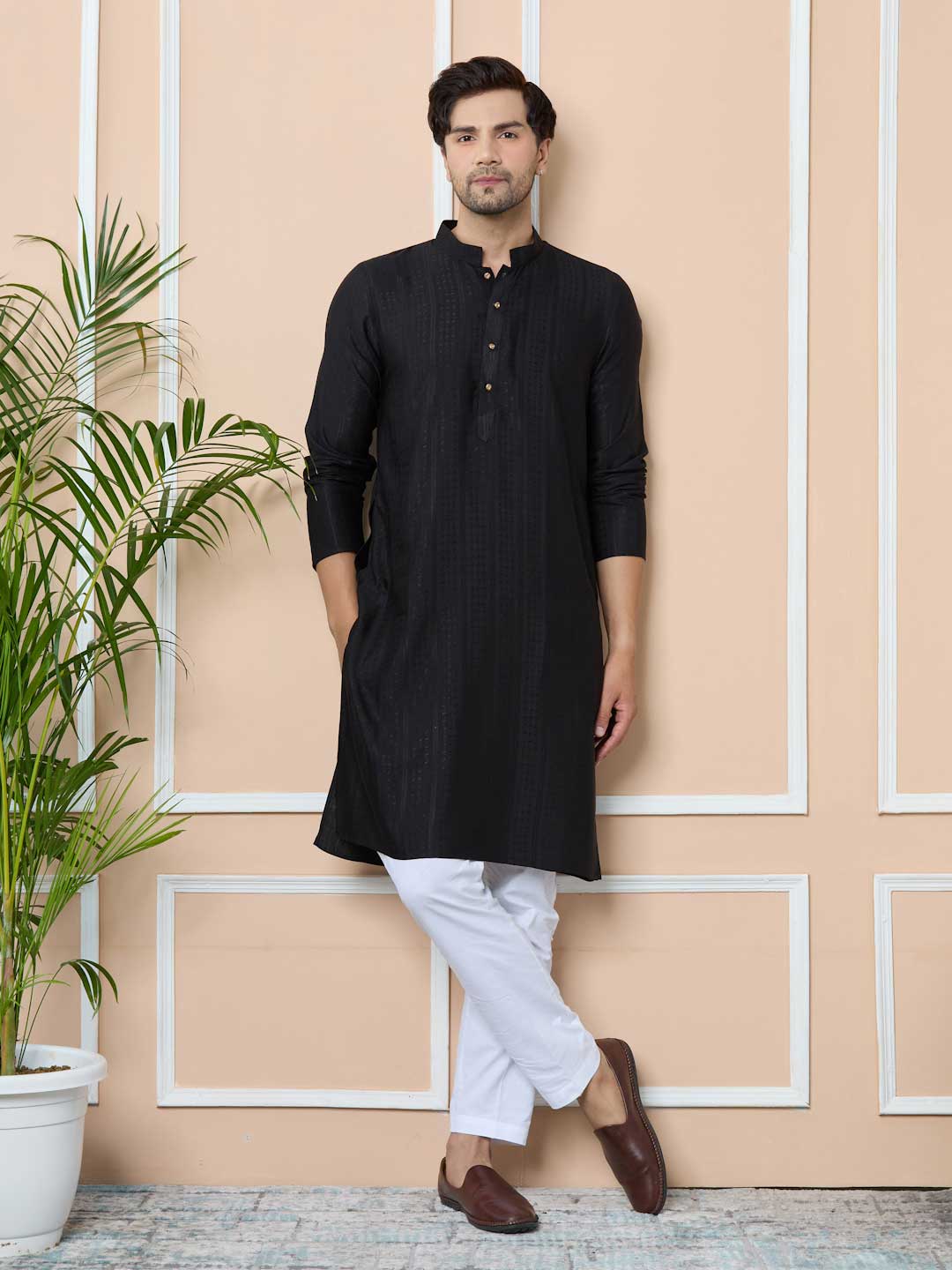 Black Jacquard Mandarin Collar Straight Kurta