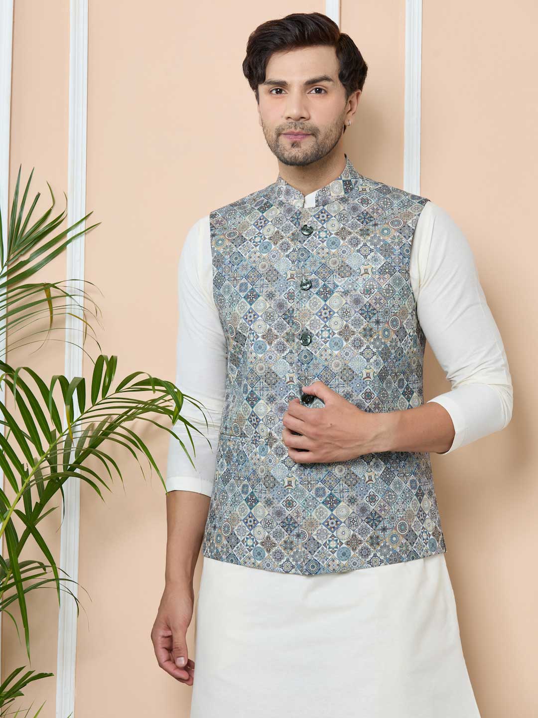 Gray Ethnic Motif Printed Nehru Jacket with Solid Kurta-Pyjama (3 Piece Set)