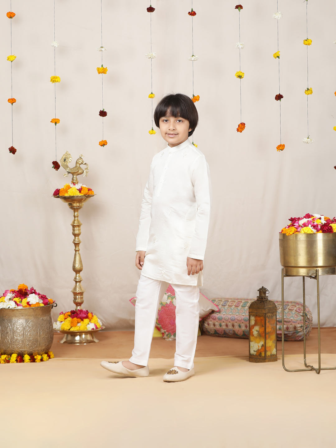 Boy's Off-White Motifs Embroidered Chanderi Silk Straight Kurta