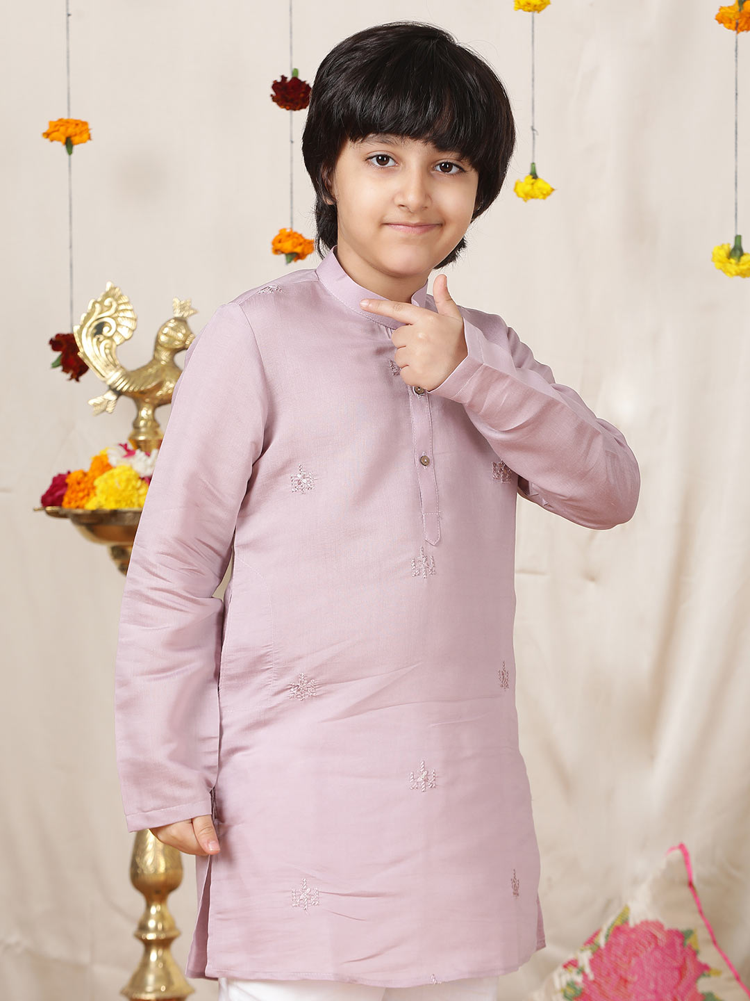 Boy's lavender Motifs Embroidered Chanderi Silk Straight Kurta with Pyjama