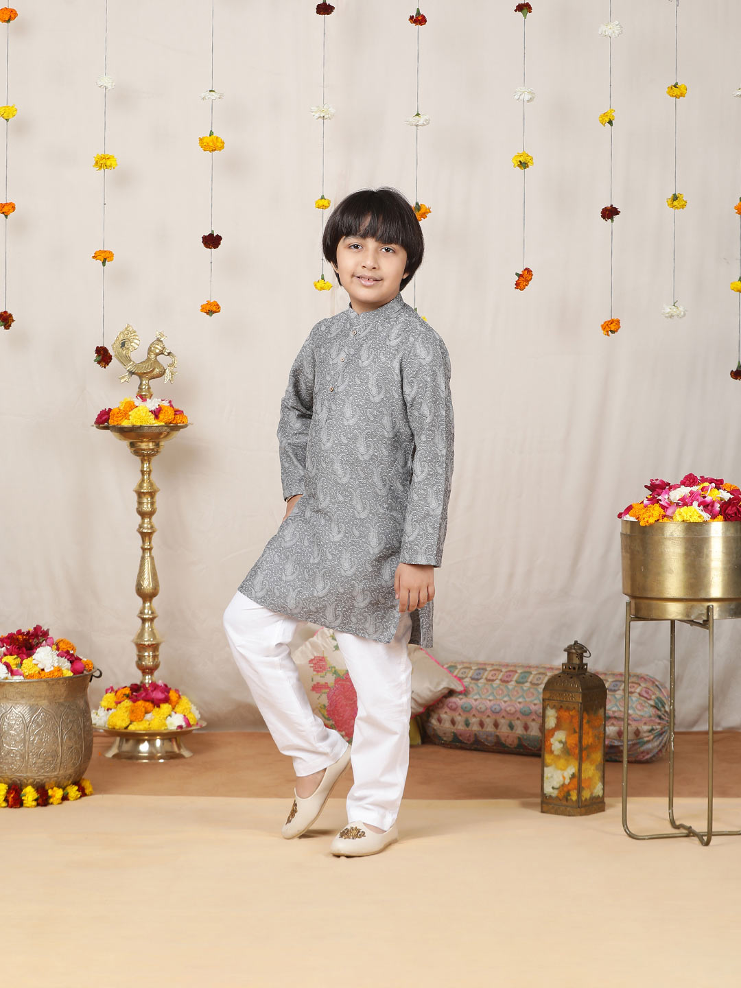 Boy's Gray Handwoven Jacquard Cotton Straight Kurta with Pyjama