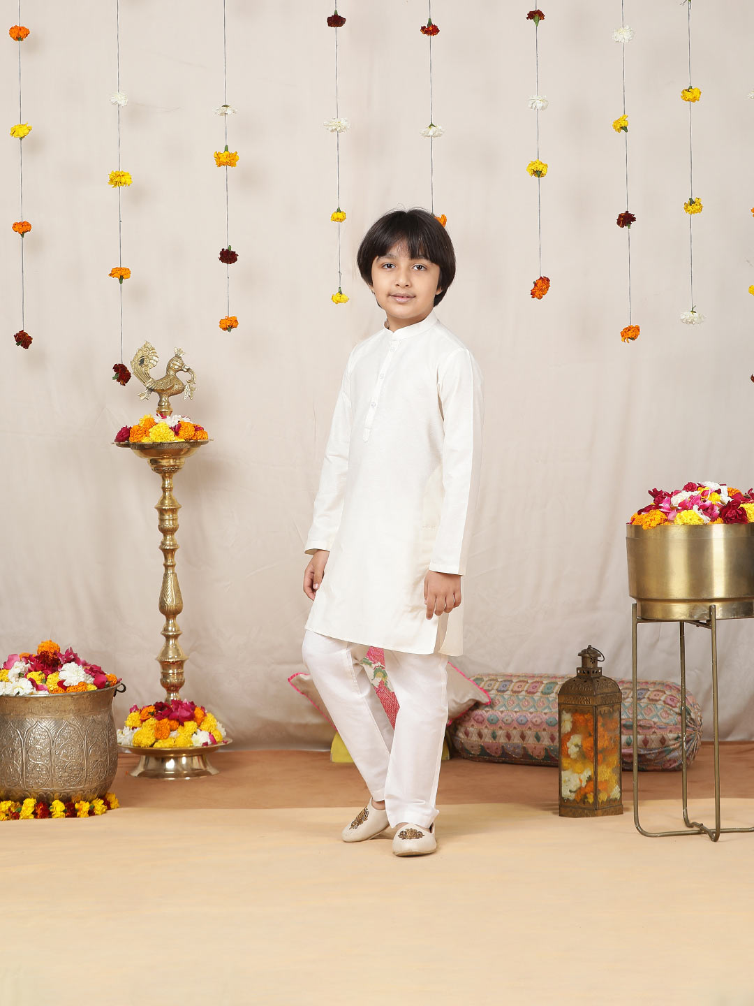 Boy's Cream Solid Cotton Dulux Straight Kurta with Pyjama