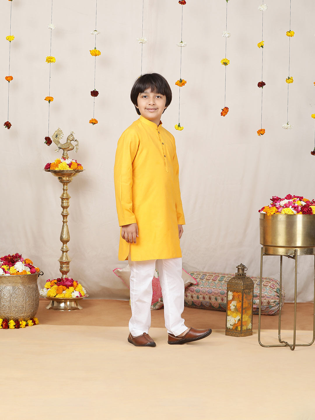 Boy's Yellow Solid Cotton Dulux Straight Kurta with Pyjama