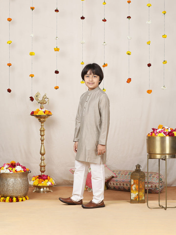 Boy's Khaki Solid Cotton Dulux Straight Kurta with Pyjama