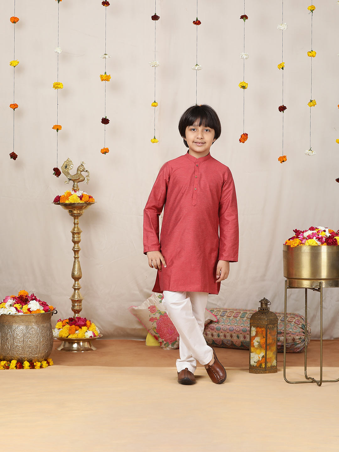 Boy's Red Solid Cotton Dulux Straight Kurta with Pyjama